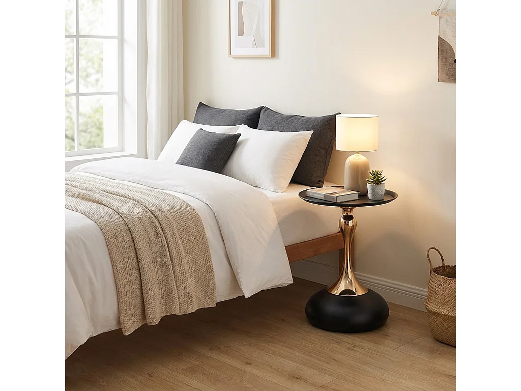 Tables d'appoint ronde noire de 38 cm avec piètement en métal