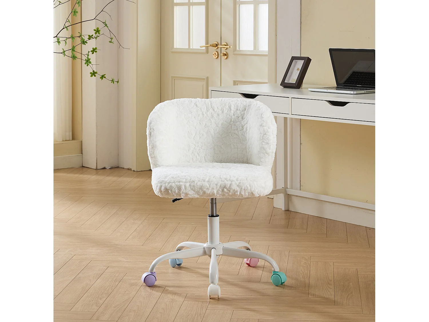 Chaise de bureau pivotante en tissu crème avec réglable hauteur - Pour chambre, bureau et dortoir