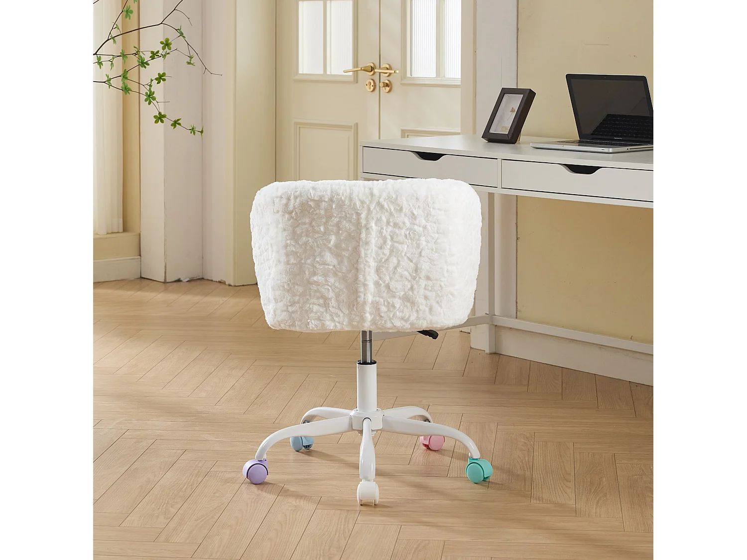 Chaise de bureau pivotante en tissu crème avec réglable hauteur - Pour chambre, bureau et dortoir