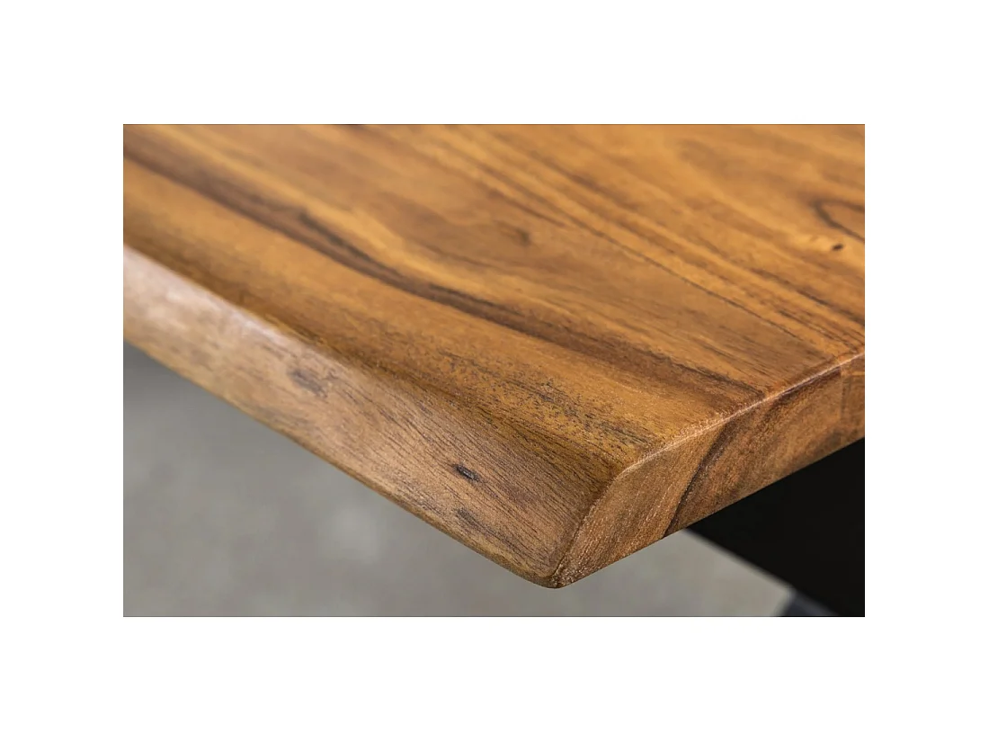 Couchtisch ARKAYA 120 cm aus massivem Akazienholz mit schwarzen Metallbeinen in X-Form