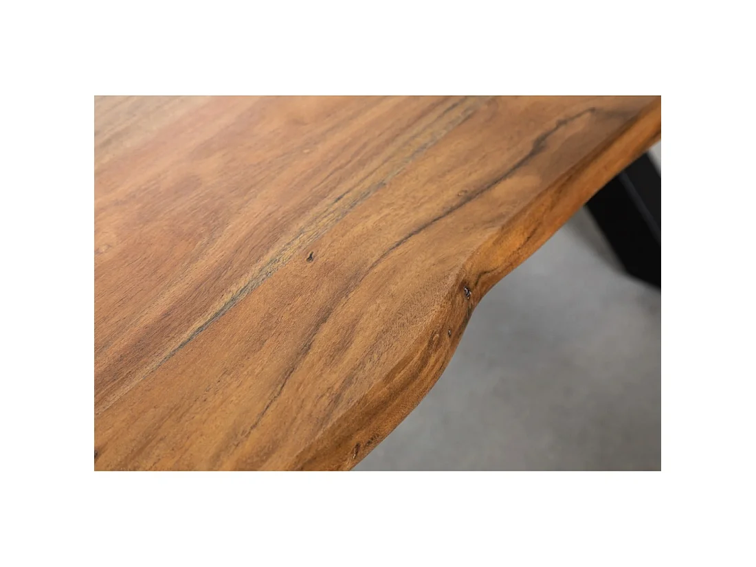 Couchtisch ARKAYA 120 cm aus massivem Akazienholz mit schwarzen Metallbeinen in X-Form