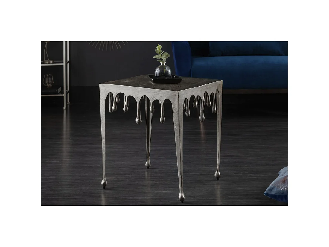 Table basse LAGUNA 46 cm argentée effet métal fondu design contemporain