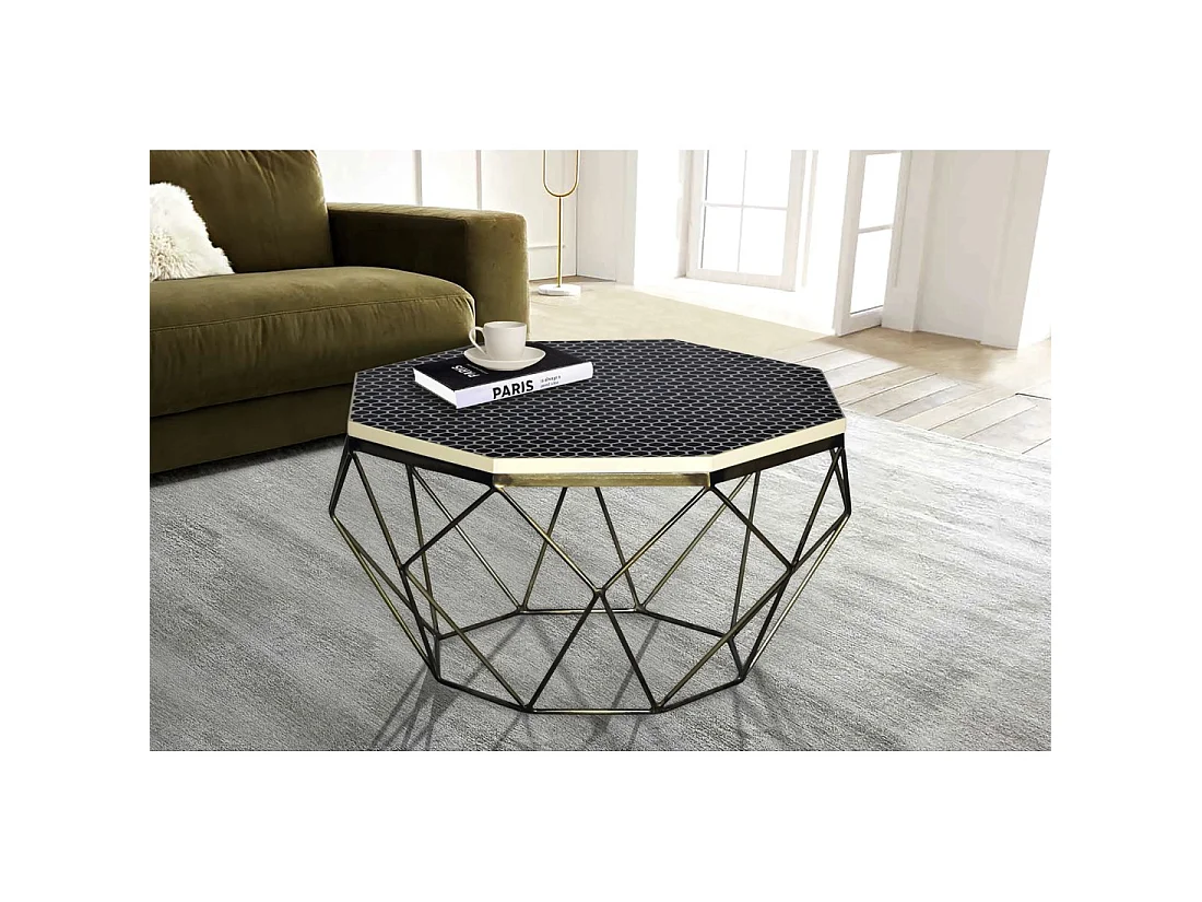 Couchtisch NEXORA 69 cm in schwarzem Polyresin und Eisen mit Messing-Finish im geometrischen Design