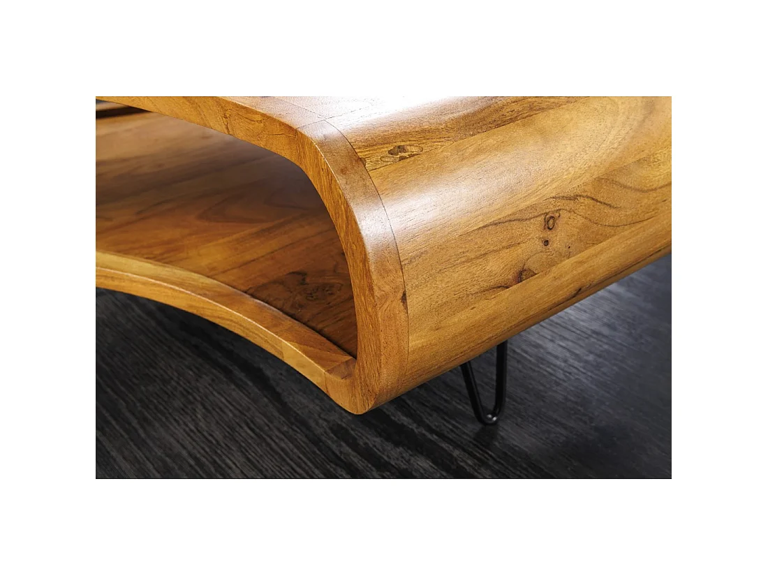 Couchtisch NERA 90 cm aus massivem Akazienholz mit Ablage und schwarzen Metallbeinen – Retro-Industriestil