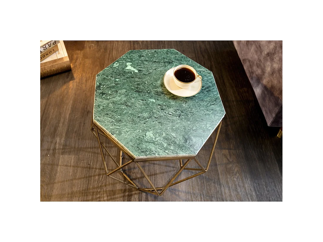 Couchtisch NEXORA 50 cm aus grünem Marmor und goldenem Metall mit geometrischem Design