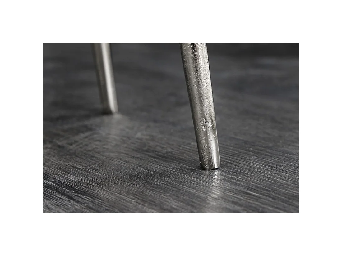 Tables basses gigognes VORTEX argentées en aluminium – lot de 2 tables design asymétriques