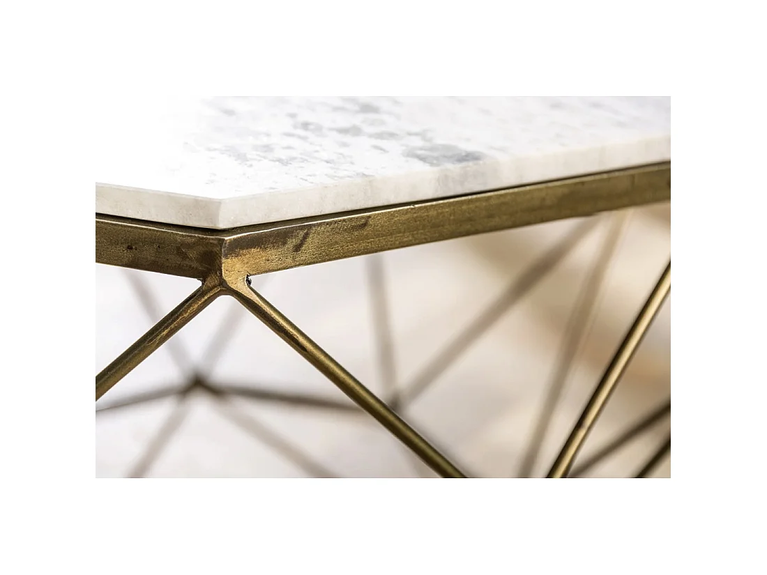 Couchtisch NEXORA 70 cm aus weißem Marmor und Metall mit Messing-Finish im geometrischen Design