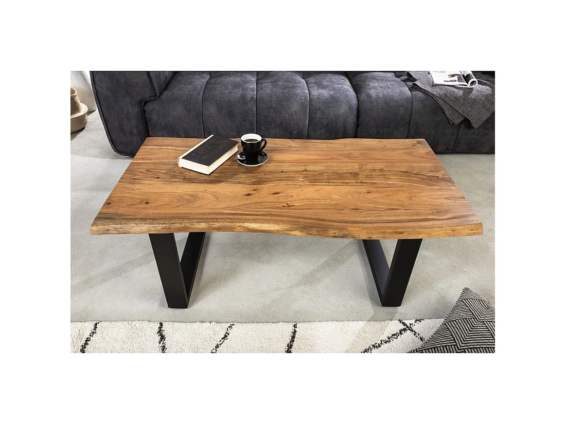 Table basse ARKAYA 120 cm en bois d'acacia massif avec pieds en métal noir en forme de U