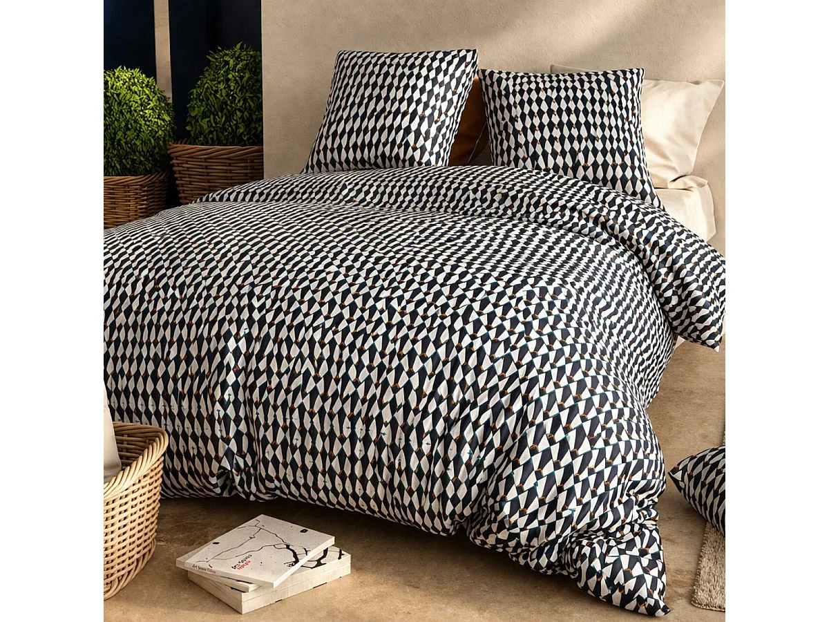 Parure housse de couette 240x220cm + 2 taies motif géométrique bleu nuit 100% coton - NOLANE