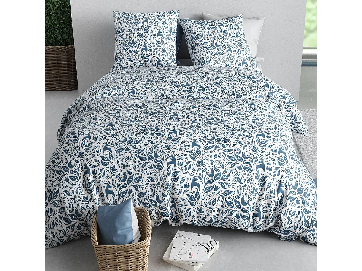 Parure housse de couette 260x240cm + 2 taies motif bucolique bleu 100% coton - BULMA