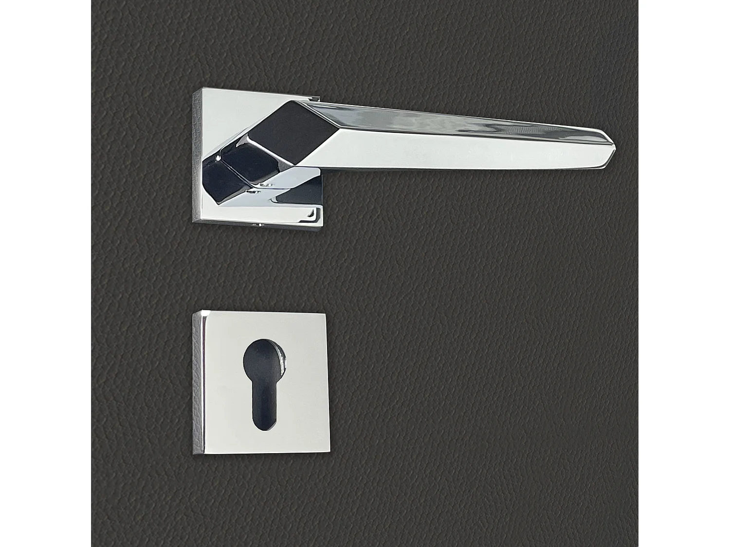 Poignée de porte design à cylindre finition aspect chrome brillant Gilda - KATCHMEE - KatchMee