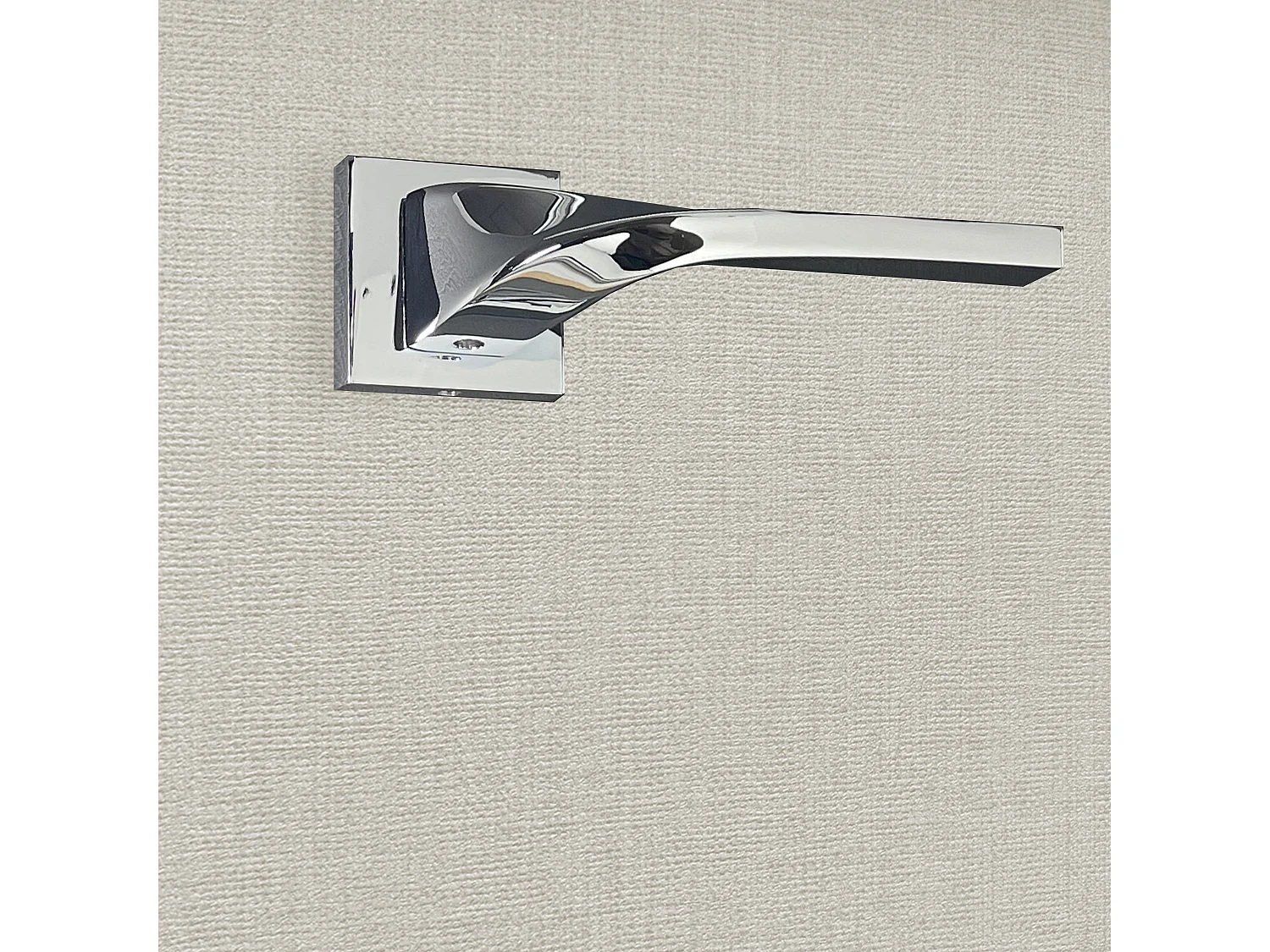 Poignée de porte design finition aspect chrome brillant Angela - KATCHMEE - KatchMee