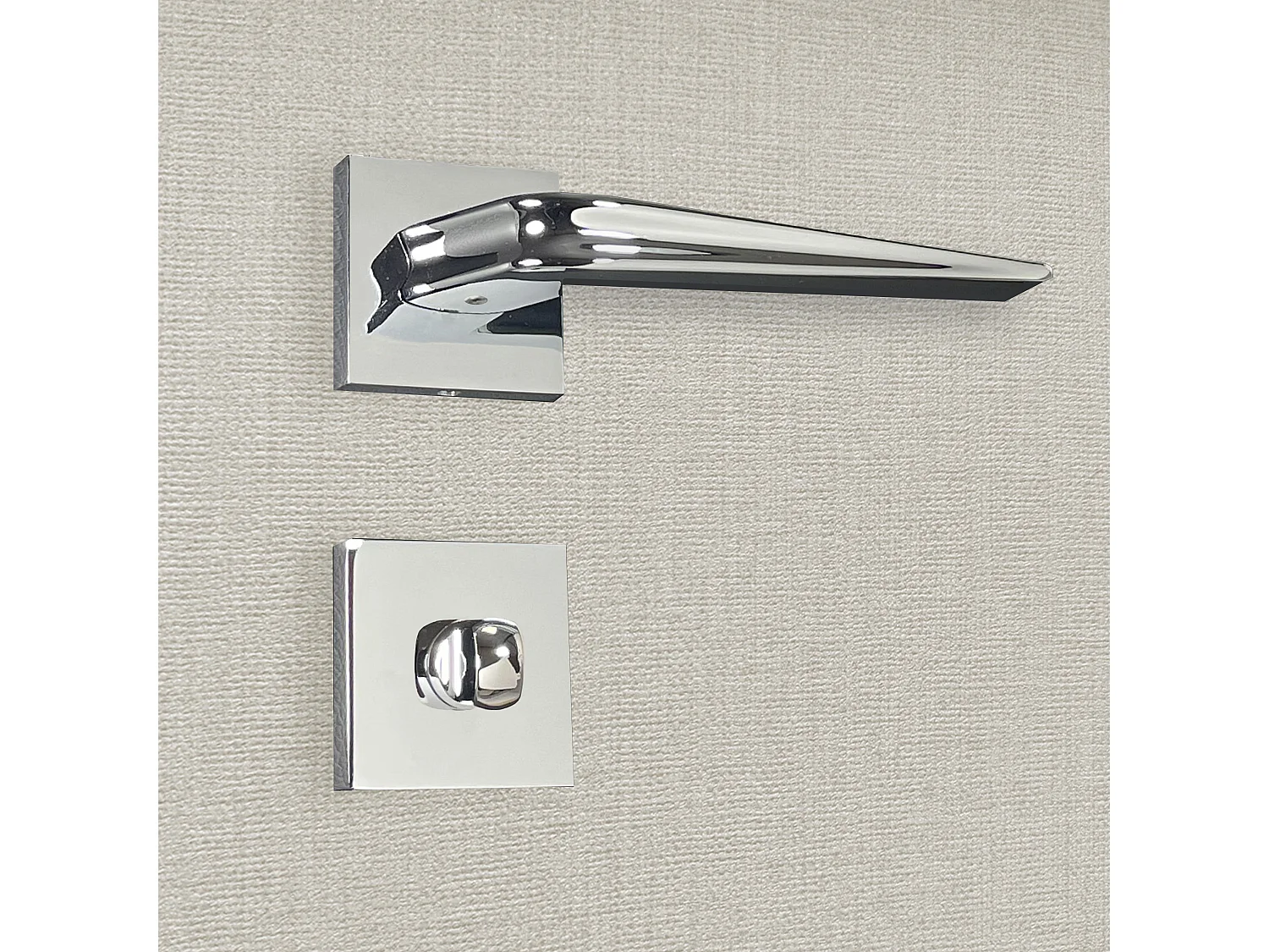 Poignée de porte design à condamnation finition aspect chrome brillant Lara - KATCHMEE - KatchMee