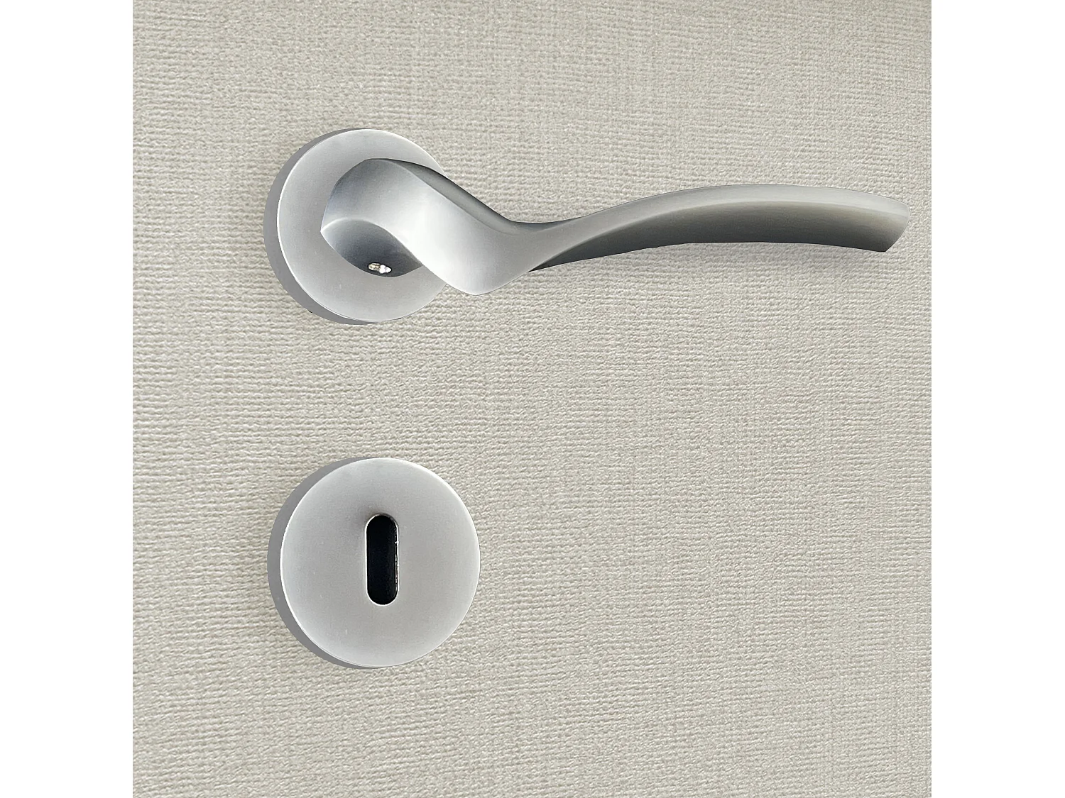 Poignée de porte design à clé finition aspect chrome mat Carla - KATCHMEE - KatchMee