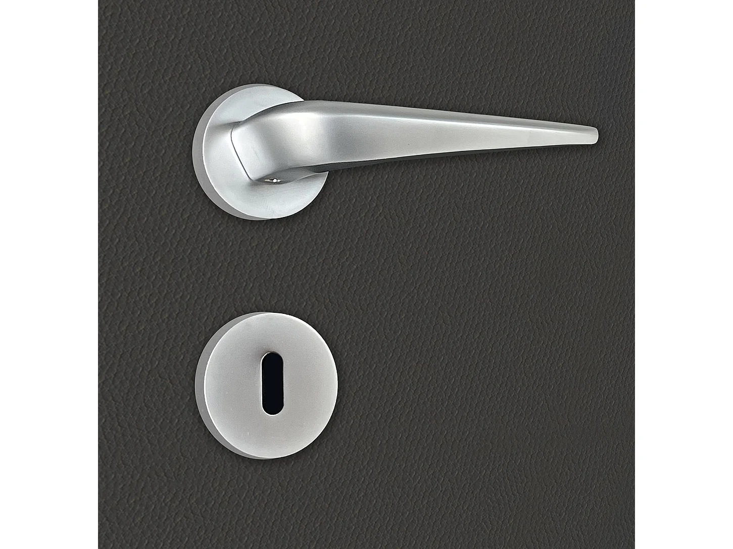 Poignée de porte design à clé finition aspect chrome mat Alissia - KATCHMEE - KatchMee