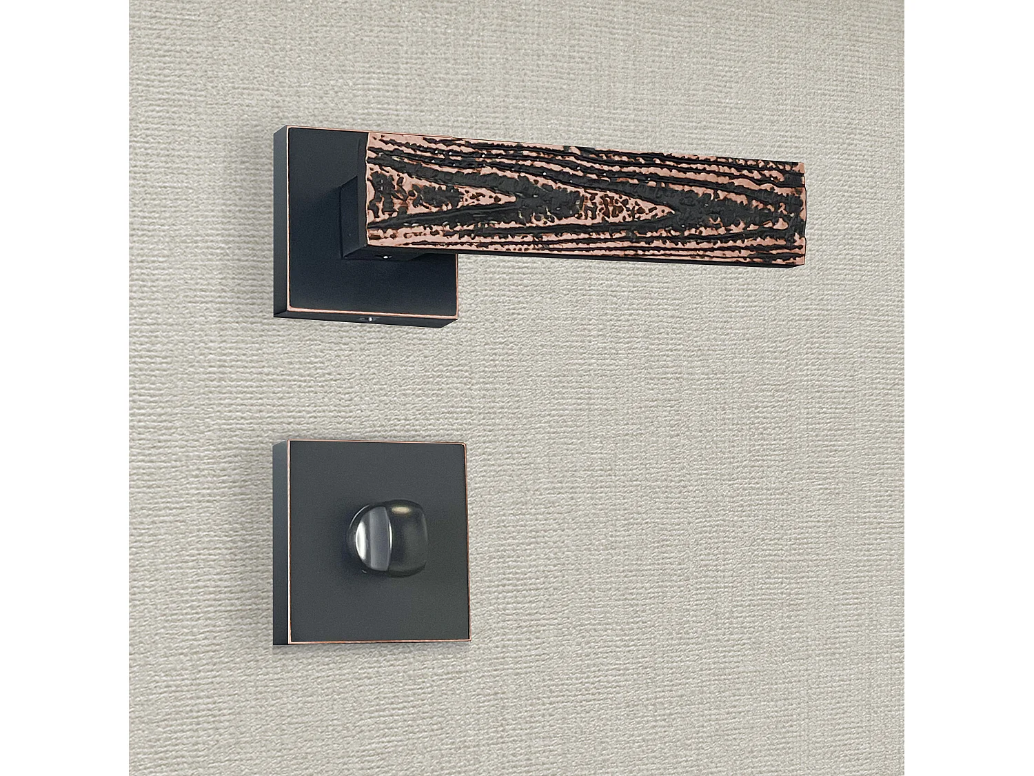 Poignée de porte design à condamnation finition aspect cuivre patiné noir Flora - KATCHMEE - KatchMee