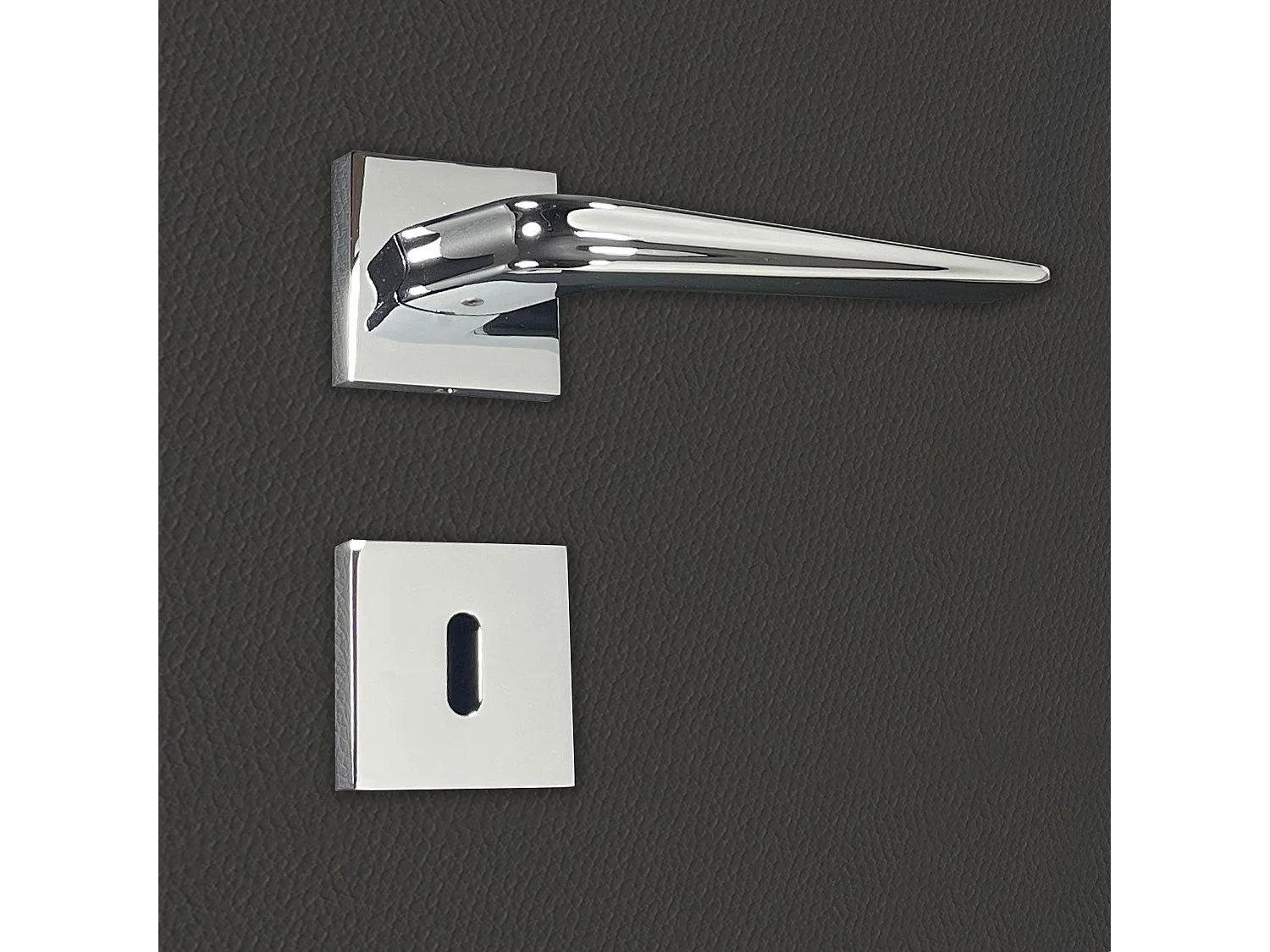 Poignée de porte design à clé finition aspect chrome brillant Lara - KATCHMEE - KatchMee