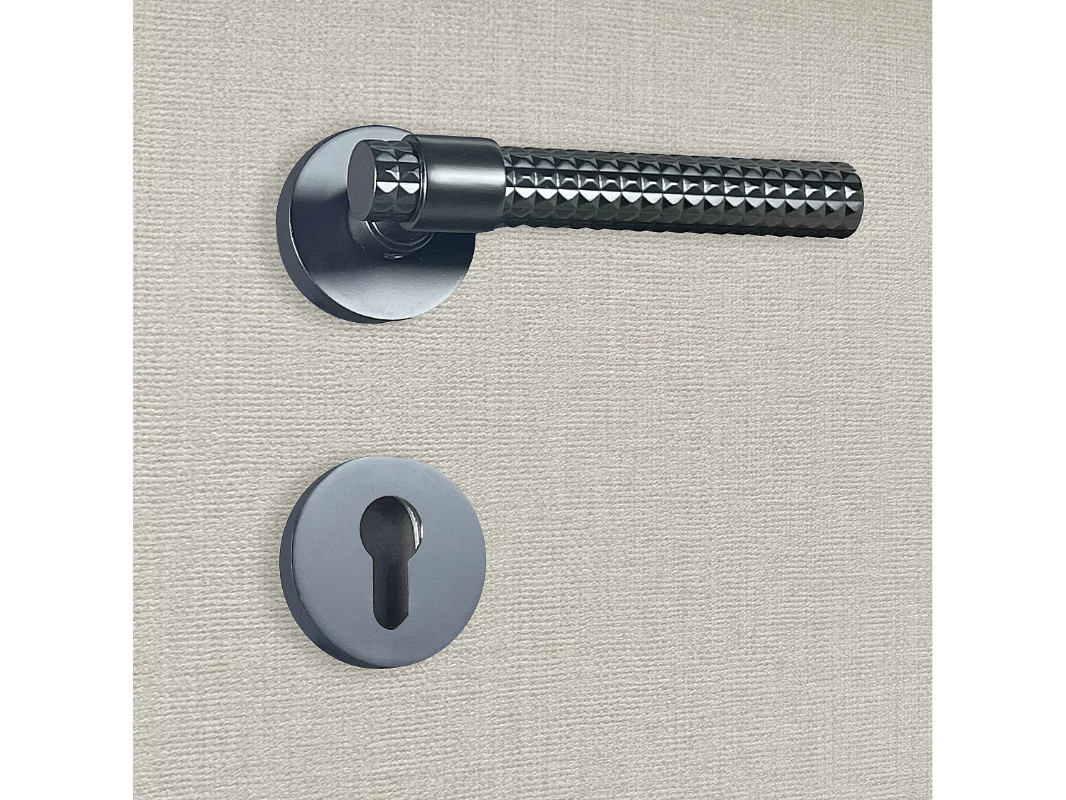 Poignée de porte design à cylindre finition aspect noir mat Asteria - KATCHMEE - KatchMee