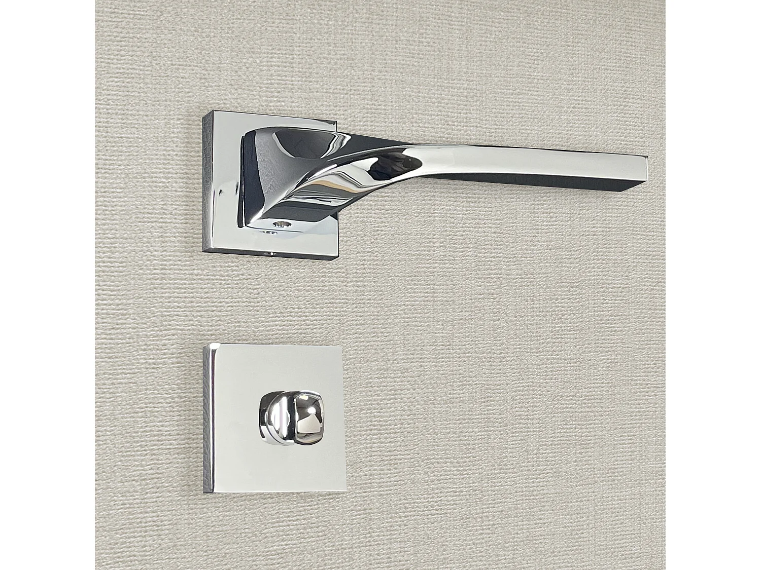 Poignée de porte design à condamnation finition aspect chrome brillant Angela - KATCHMEE - KatchMee