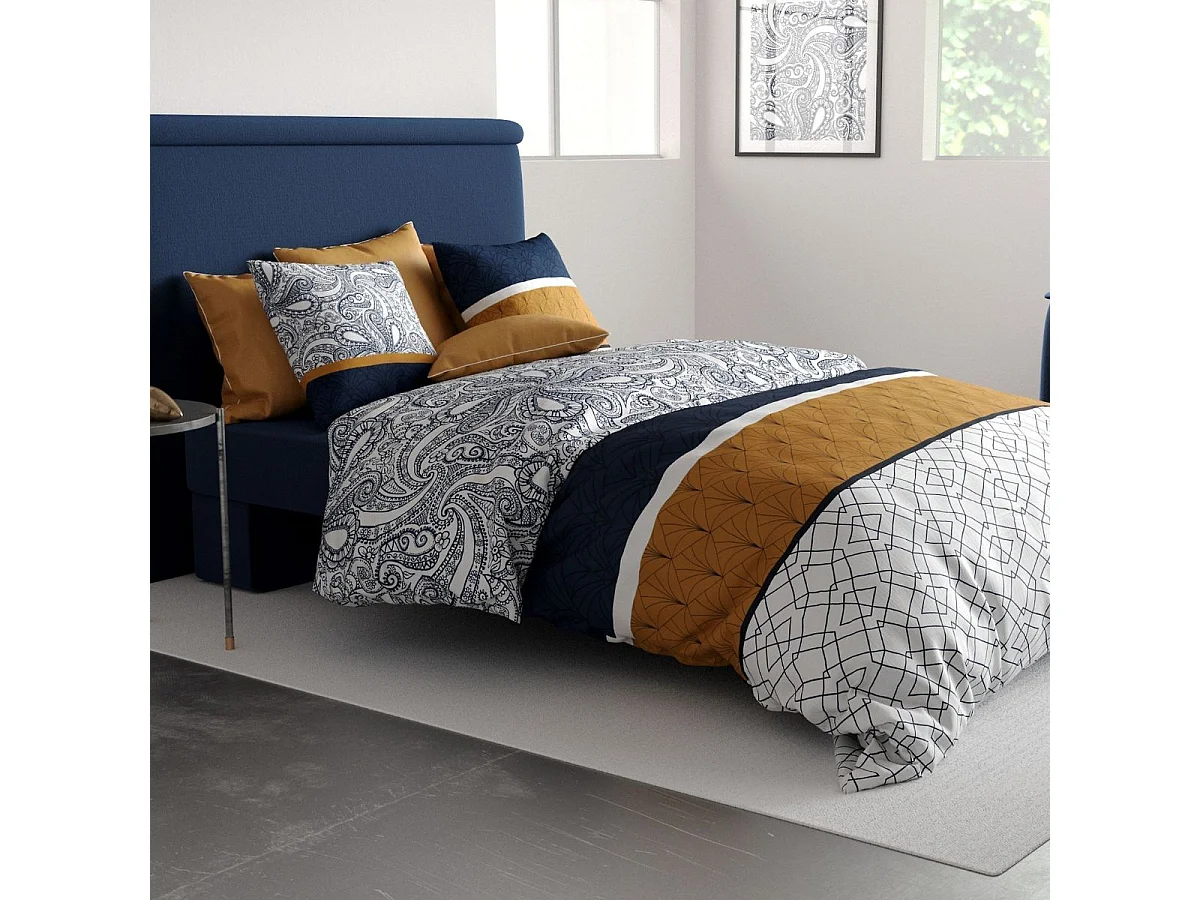 Parure housse de couette 260x240cm + 2 taies motif graphique bleu, ocre et blanc 100% coton - SILOE