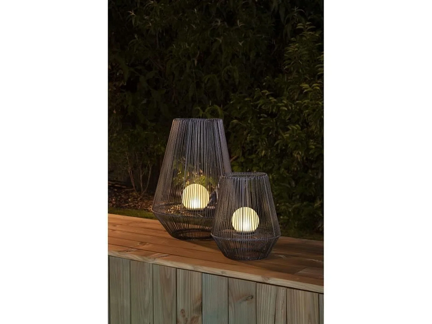 Decoratieve solarlantaarn met parelbol - GALIX - 30 - 10 lumen - 8 uur licht
