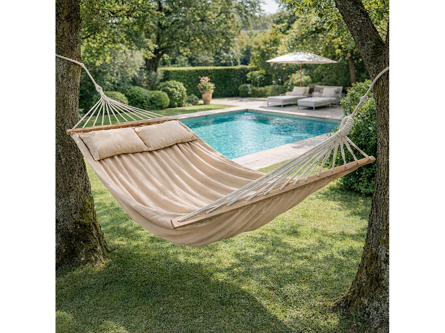 Amaca Doppia Da Esterno Con Barre In Legno E Morbidi Cuscini Ideale Per Giardino Veranda Piscina In Tessuto Resistente Cotone Poliestere 240 x 150 Cm Beige