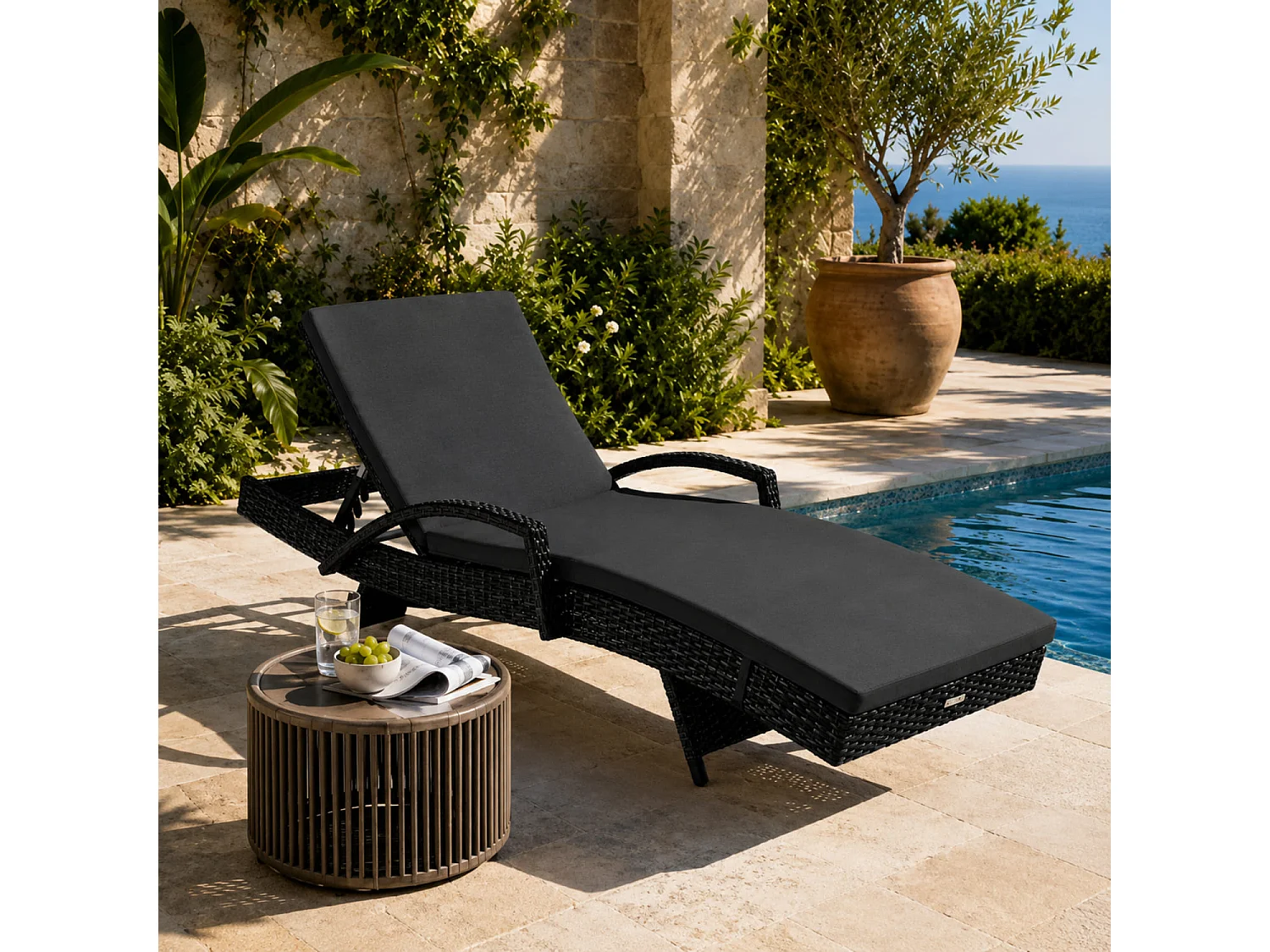 Lettino Outdoor Con Schienale Multiposizione E Cuscino Imbottito Ideale Per Abbronzatura Benessere E Tempo Libero 190 x 62 x 34 Cm Nero