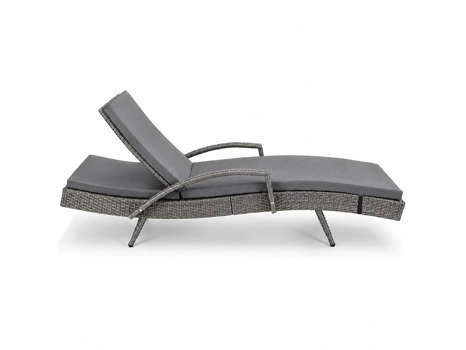 Lettino Relax Da Esterno In Polyrattan Con Braccioli Schienale Reclinabile E Materassino Imbottito Per Giardino Piscina E Terrazza 190 x 62 x 34 Cm Grigio