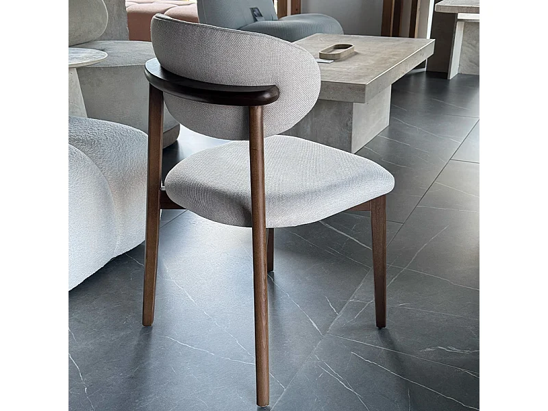 Silla COPENHAGUE madera Walnut y tejido claro