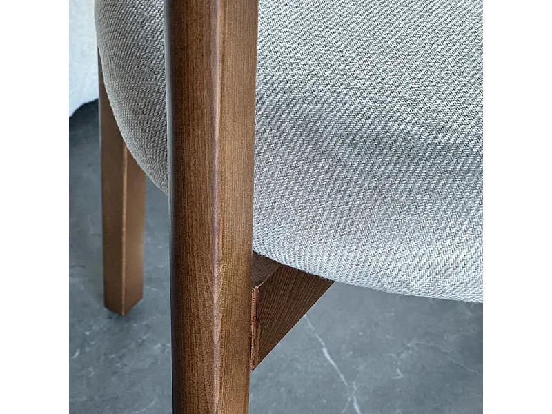 Silla COPENHAGUE madera Walnut y tejido claro