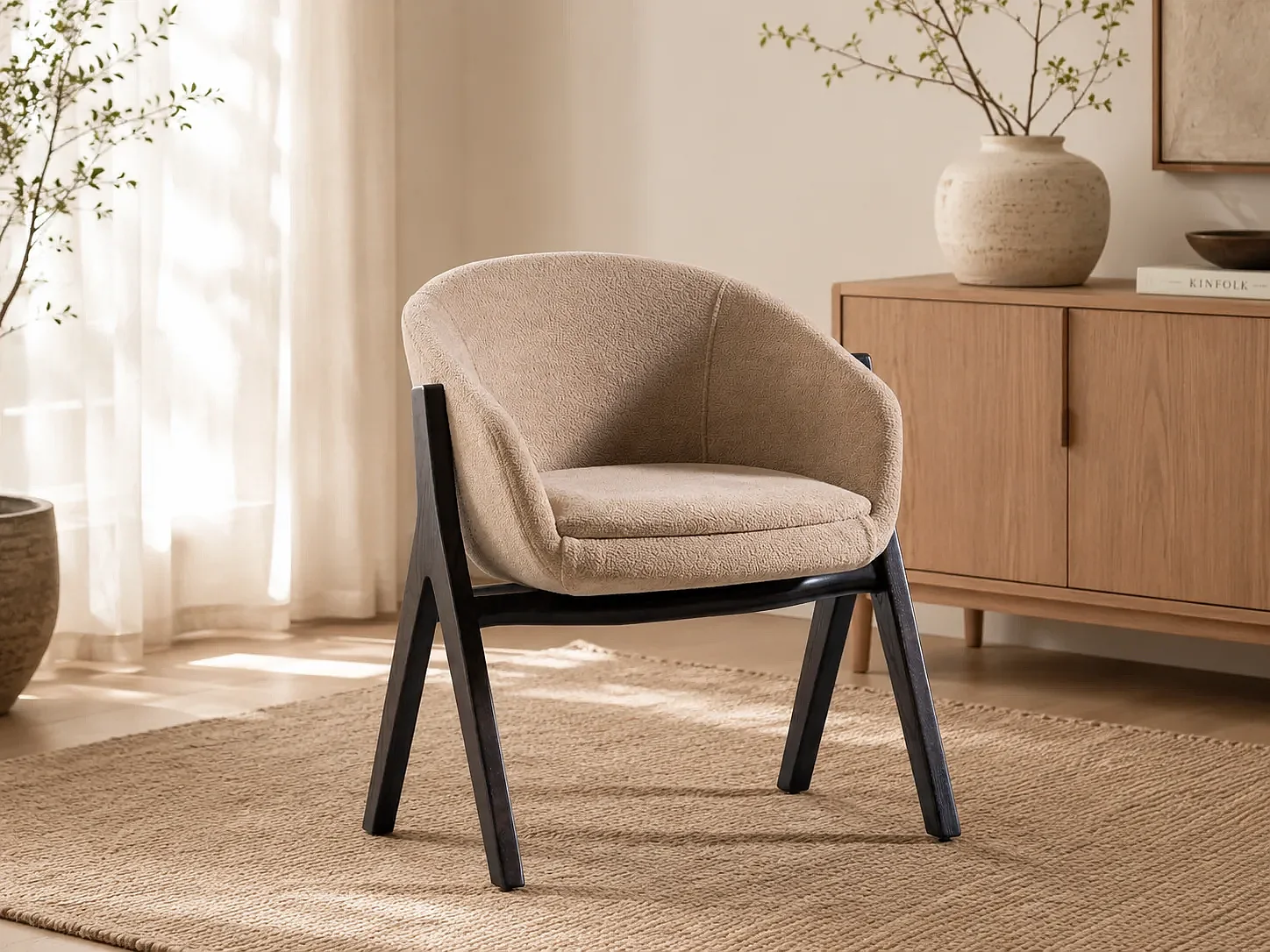 Chaise DUNE métal et tissu bouclé beige