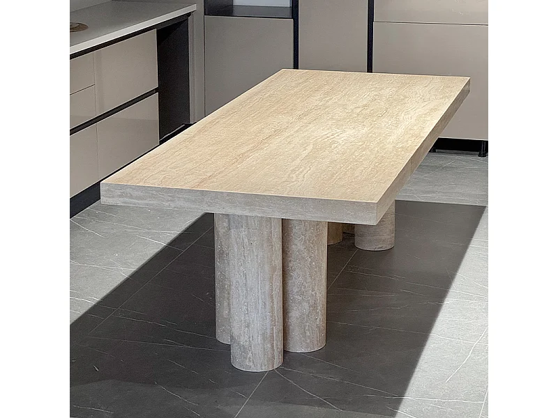 Table à manger ZEFYR en Travertin Premium