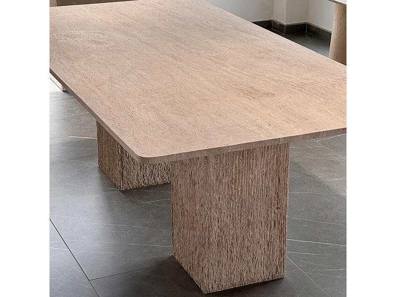 Table à manger RUSTIK en Travertin