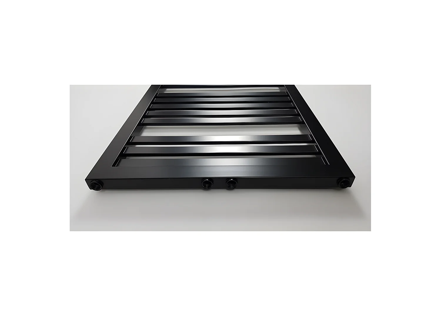 Radiateur sèche-serviettes eau chaude design KLEA 128 x 54 cm noir mat