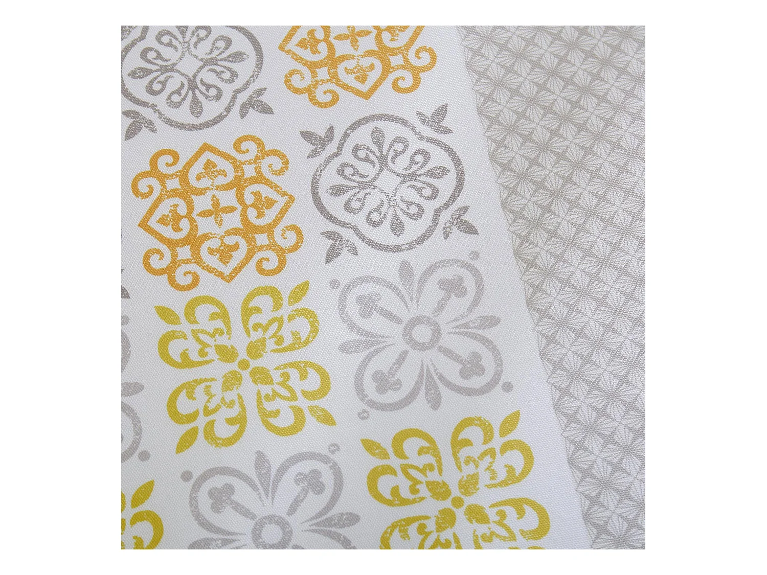 Nappe carrée 170x170 cm imprimée 100% polyester CARO géométrique gris