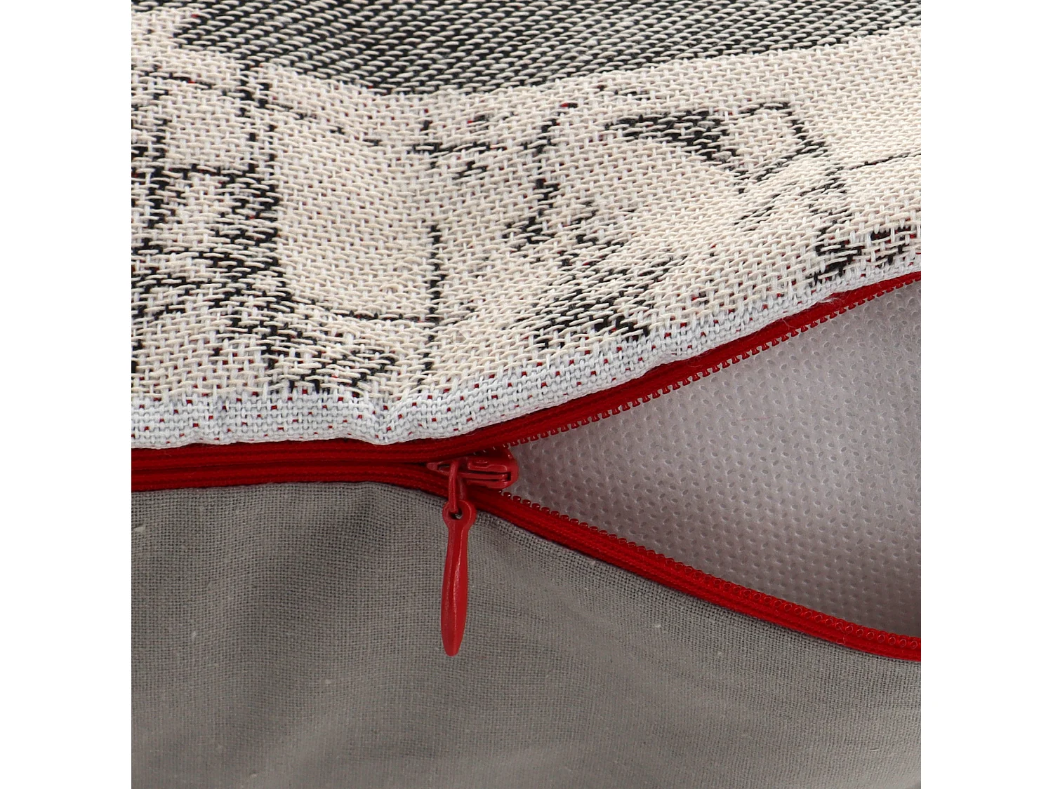 Housse de coussin 45x45 cm KOMBI Rouge