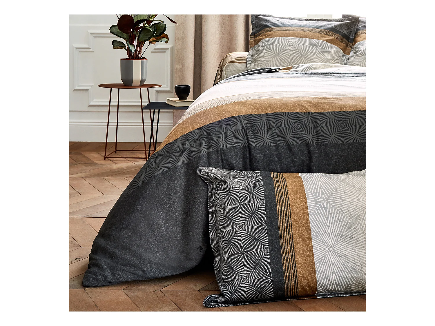 Parure de lit 200x200 cm satin de coton TIAGO noir