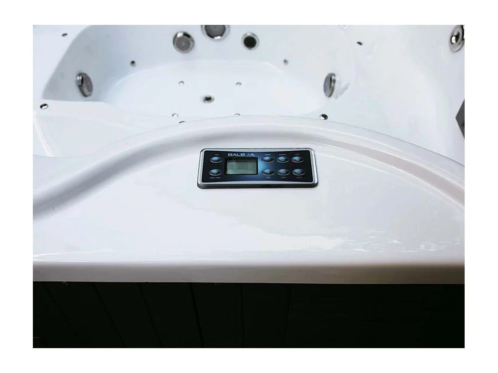 Spa "Cuba" 6 places - Cuve blanc - système Balboa +Bluetooth intégré - 220x210x80cm