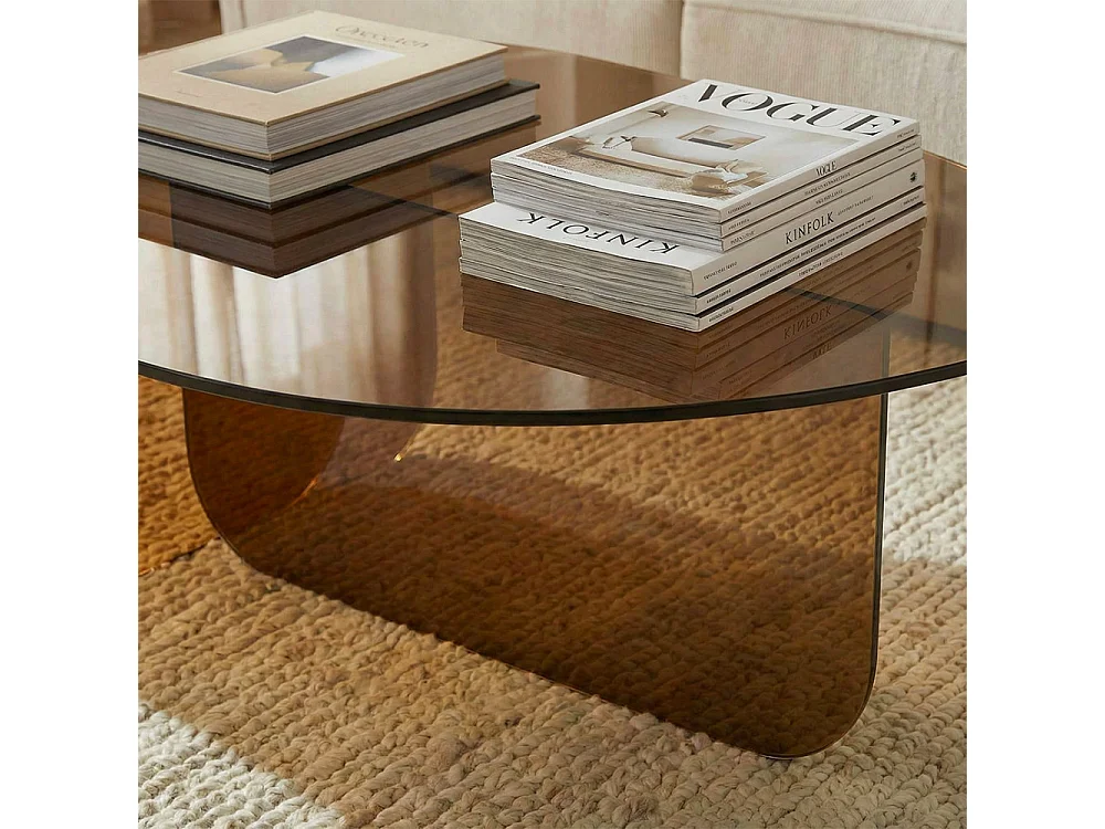 Tila - Table basse organique en verre L100cm - Verre ambré