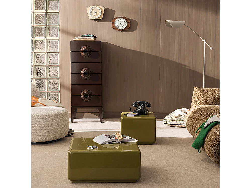 Gaia - Table basse carrée laqué 60x60cm - Vert olive