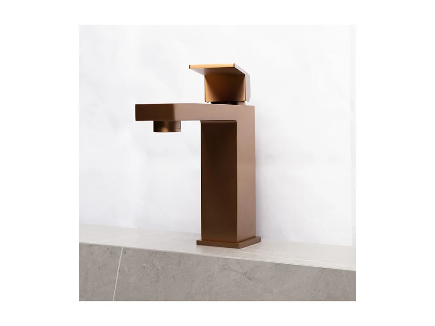 LuxuryBain- Mitigeur, robinet de lavabo pour salle de bain design et moderne cuivré