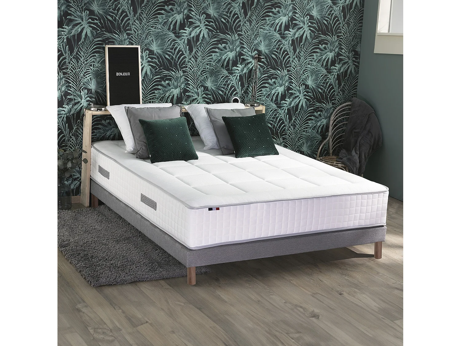 Pack matelas ressorts 7 zones PALACIO + sommier en kit gris + couette et oreillers 140 x 190 cm