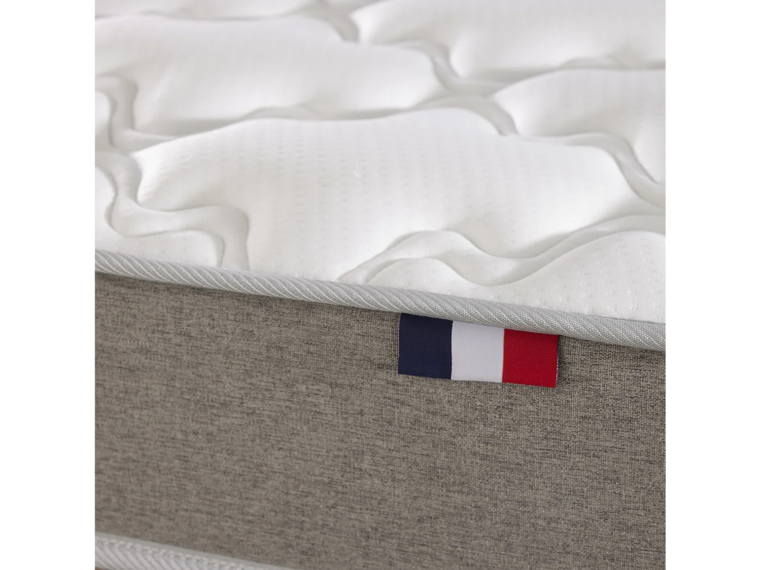 Ensemble matelas mousse, H16 cm, 35Kg/m3, sommier lattes fixes beige 140 x 200 cm