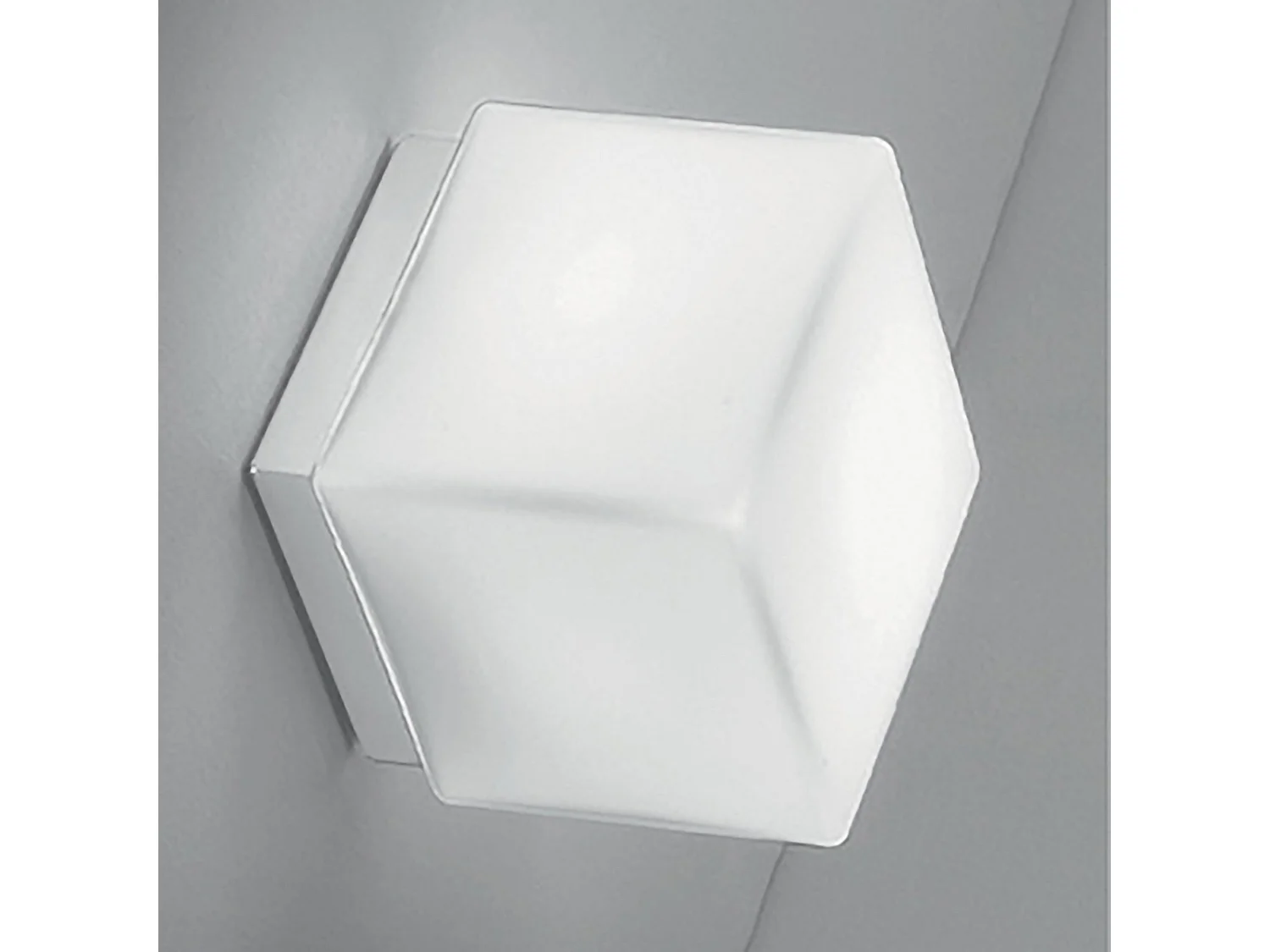 Lámpara de pared y techo Dado de diseño moderno en metal blanco mate con difusor de cristal triplex opalino, dimensiones 11x11x13 cm, casquillo E27