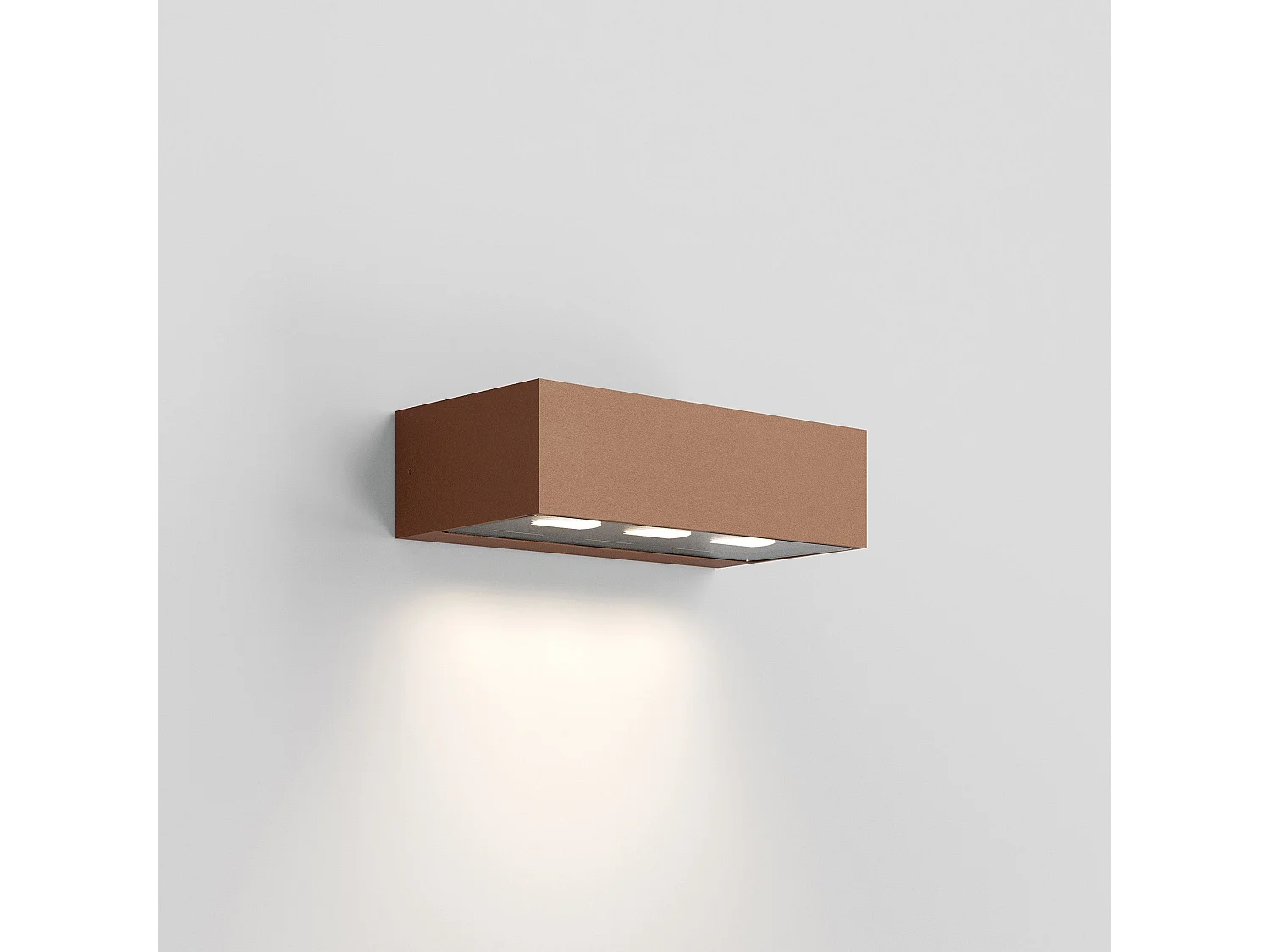 Lámpara de pared asimétrica Forward de 3 luces en aluminio Corten, LED de 15,5W y 3000K, IP54 para iluminación exterior profesional avanzada.