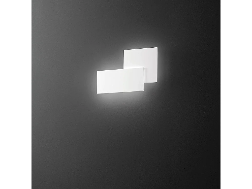 Aplique LED pared serie 8222 aluminio blanco mate, 23W 1840 lm 3000K, 35x24x4,6 cm, diseño moderno interior - Perenz