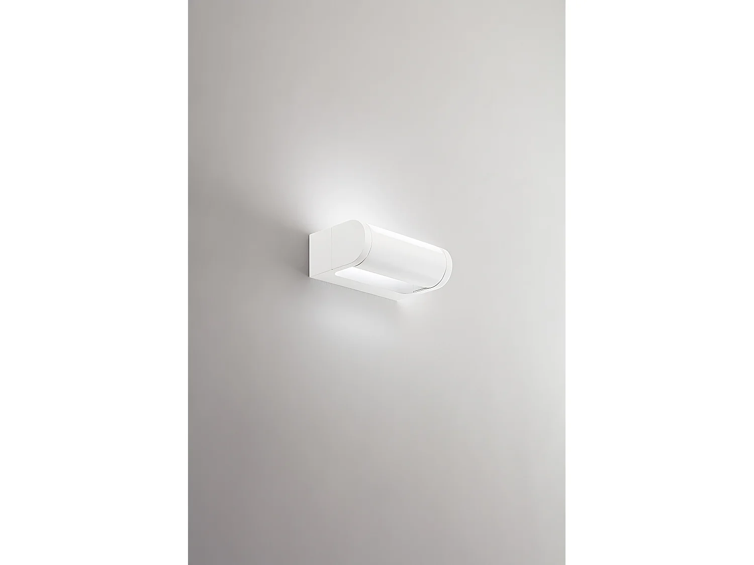 Kinkiet LED aluminiowy biały mat 12W 3000K, nowoczesna lampa ścienna zewnętrzna z regulowanym dyfuzorem, elegancki design do ogrodu - Perenz