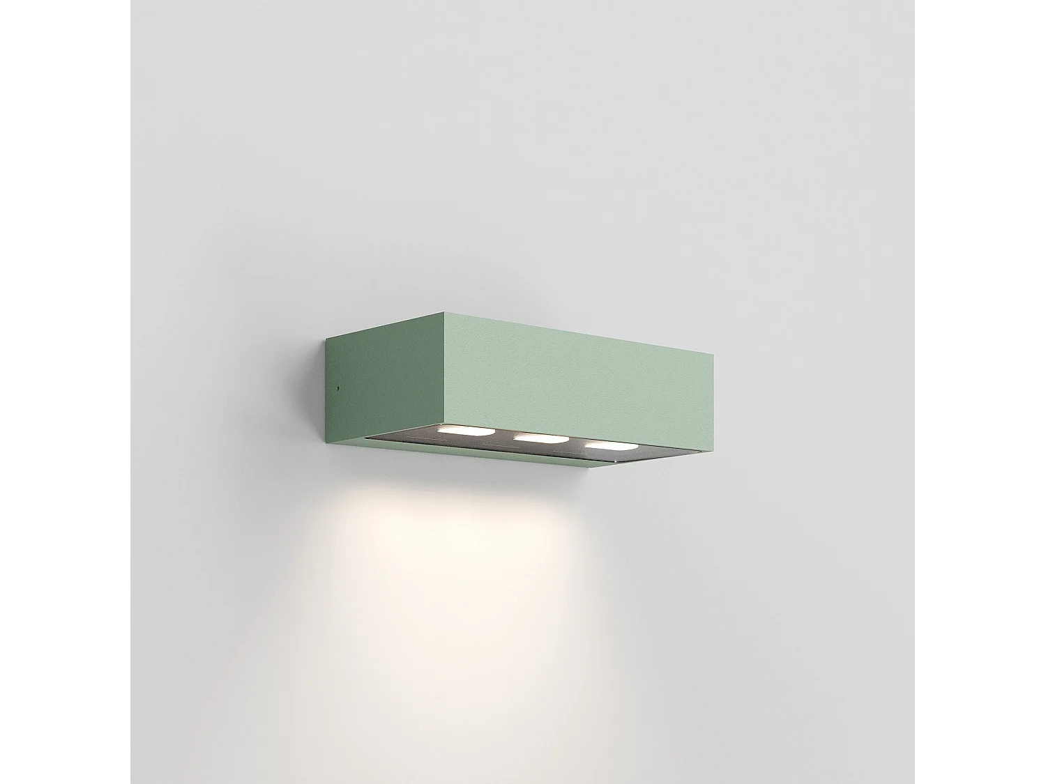 Lámpara de pared exterior Forward, 3 luces, aluminio verde salvia, diseño moderno asimétrico para fachadas y caminos, 15,5W, 3000K, luz cálida.