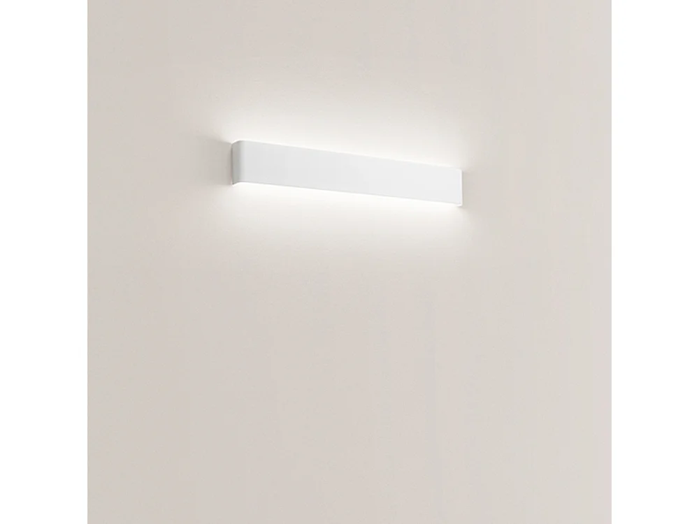 Aplique de pared LED de aluminio blanco, diseño moderno y elegante, 20 W, 1800 lm, 3000 °K, IP20, iluminación de pared para interiores, 61 cm - Perenz