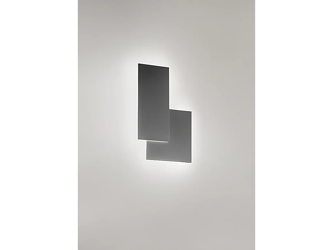 Kinkiet LED z aluminium i metalu malowanego proszkowo, seria 8222, kolor ciemnoszary, 23W 1840lm, ciepłe światło 3000K, 35x24x4,6 cm - Perenz